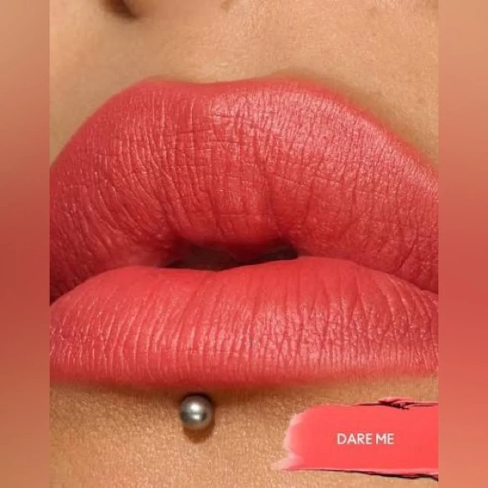 BNIB MAC Cosmetics MACximal Matte Lipstick — Dare Me - Picture 3 of 4